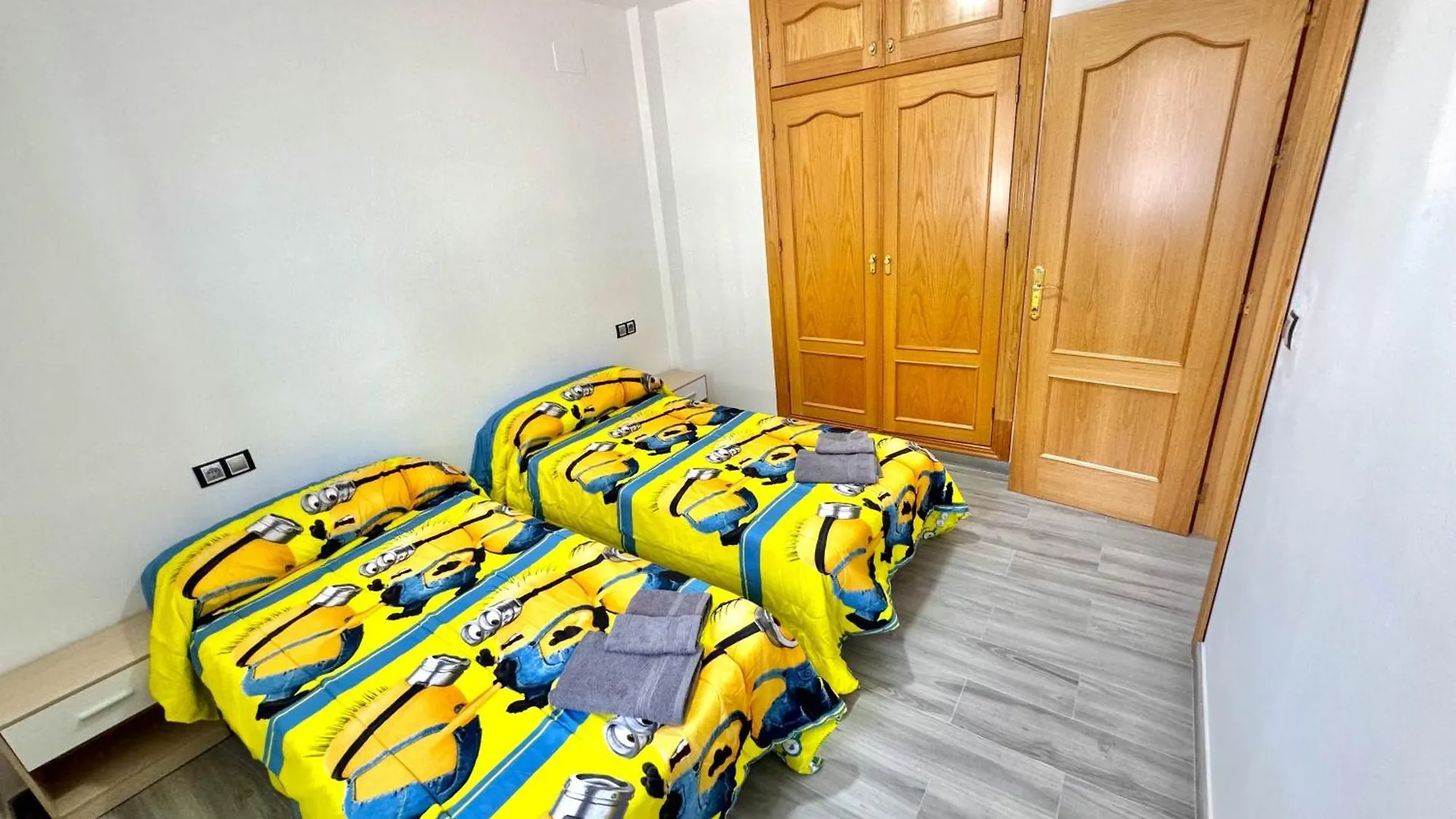 Ferienhaus Apartamaento Asis A Albunan