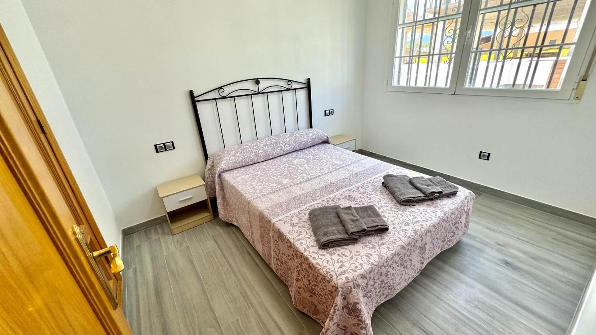 Apartamaento Asis A Albunan